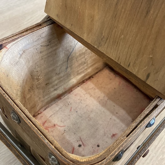 Vintage picnic basket made in Japan 🧺 - Picture 8 of 12